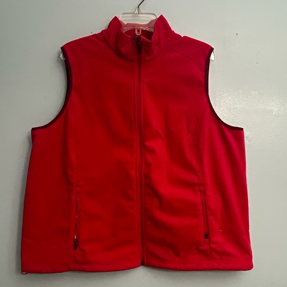 LLBEAN VEST - Picture 3 of 14